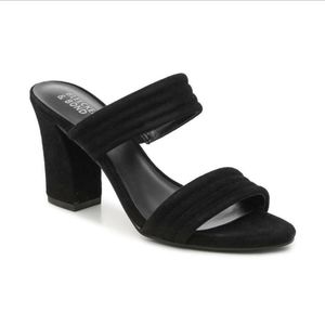 Bleecker & Bond Dorothy sandal